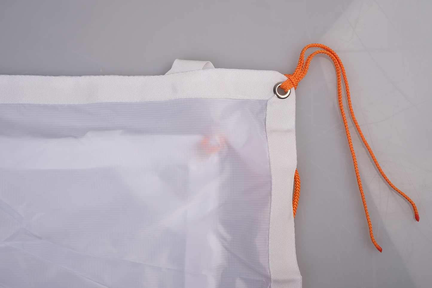 SILENT 1/2 GRID CLOTH